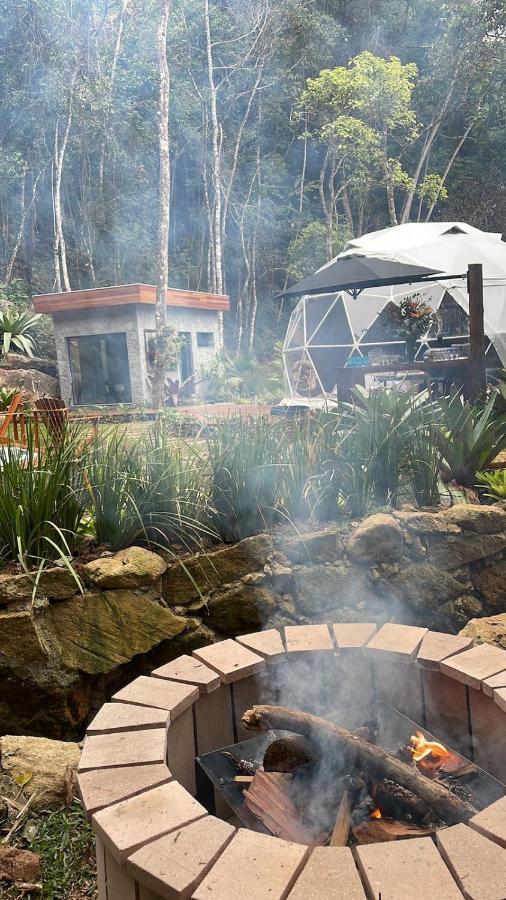 הוילה Petrópolis Blue Bear Cabins מראה חיצוני תמונה